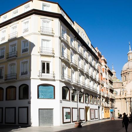 Apartamentos Almada Zaragoza Buitenkant foto